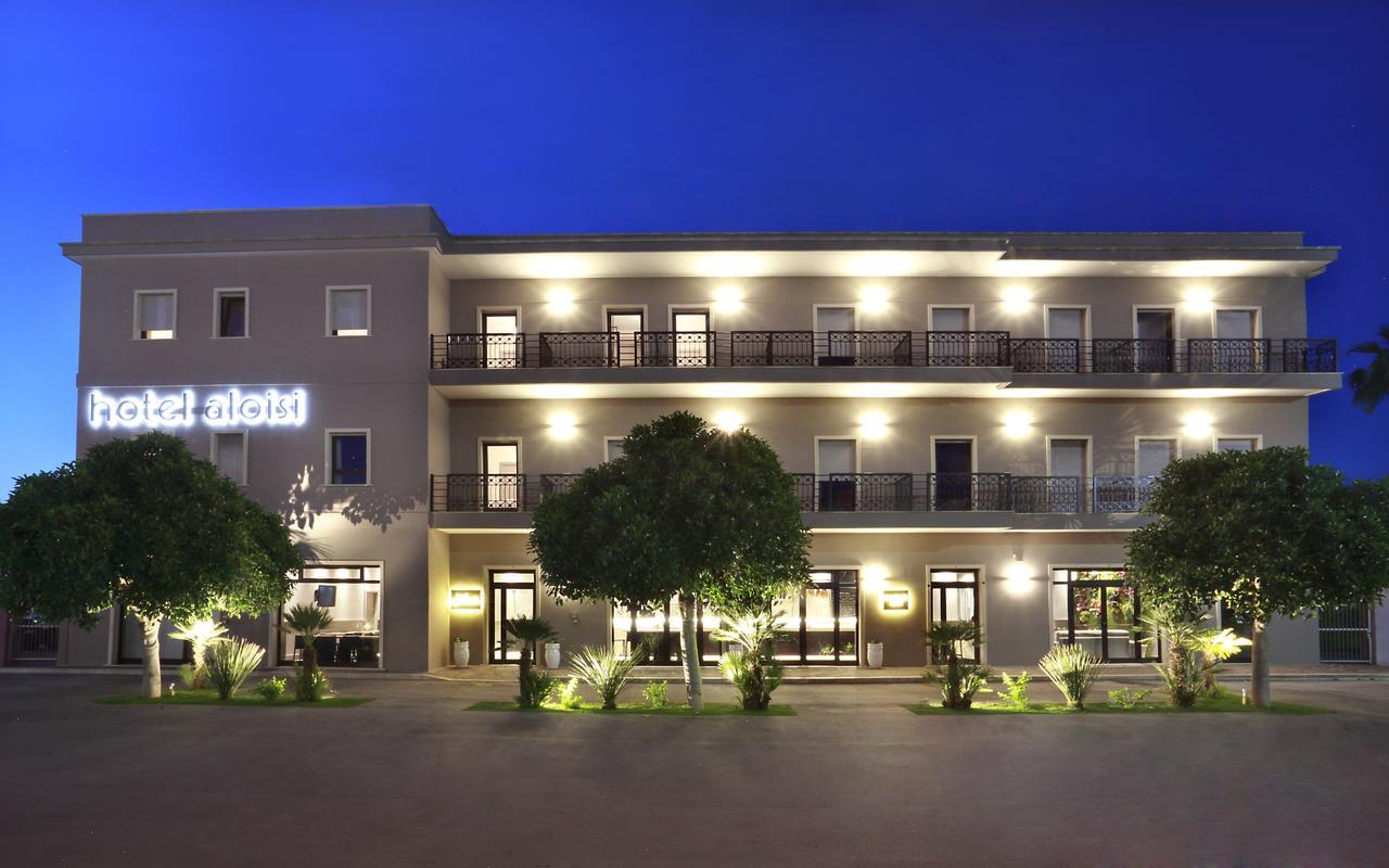 Hotel Aloisi Lecce Exterior foto